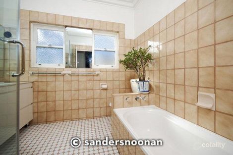 Property photo of 24 Clarence Street Macquarie Fields NSW 2564