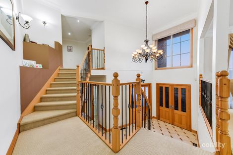 Property photo of 6 Blue Wren Place Berwick VIC 3806