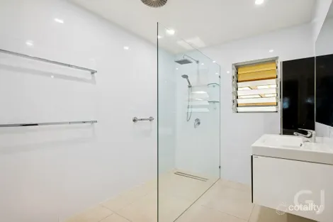 Property photo of 16 Gourlay Street Kedron QLD 4031