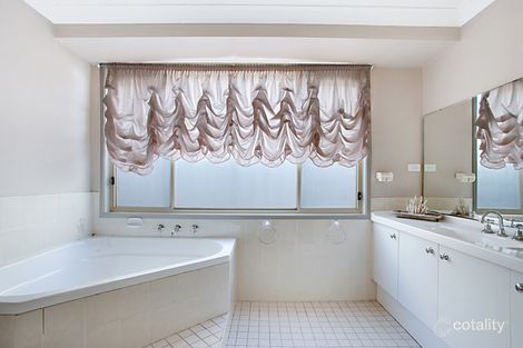 Property photo of 25 Chalcedony Street Eagle Vale NSW 2558