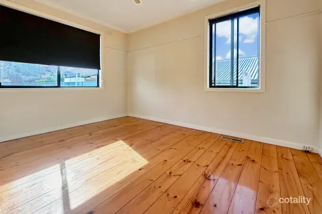 Property photo of 33 Meadows Avenue Benalla VIC 3672