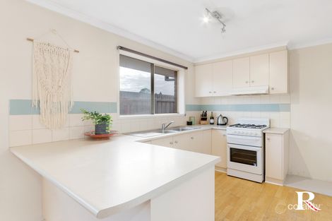Property photo of 2 Armalite Court Corio VIC 3214