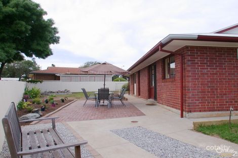 Property photo of 2 Cooder Crescent Morphett Vale SA 5162