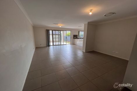 Property photo of 25 O'Donoghue Street Ropes Crossing NSW 2760