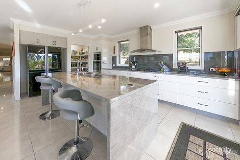 Property photo of 19A Meadows Road Withcott QLD 4352