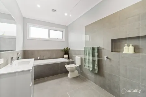 Property photo of 5 Shaw Street Camperdown VIC 3260