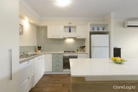 Property photo of 2/39 Oxlade Drive New Farm QLD 4005