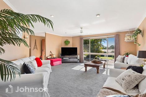 Property photo of 20 Penrith Court Helensvale QLD 4212