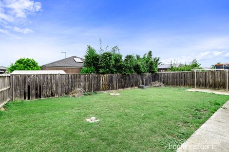 Property photo of 19 Chanticleer Avenue Harkness VIC 3337