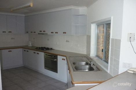 Property photo of 4 Birmingham Close Telina QLD 4680