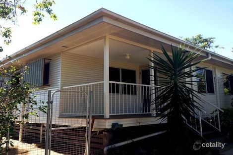 2 Gum St, Blackwater, QLD 4717