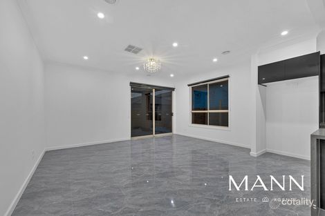 Property photo of 15 Avignon Street Wollert VIC 3750