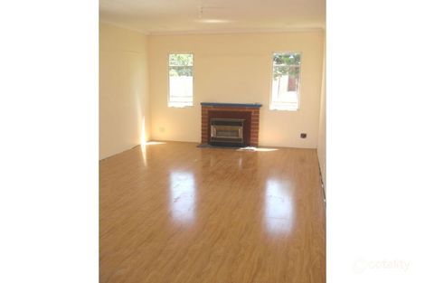 Property photo of 33 Kirby Street Reservoir VIC 3073
