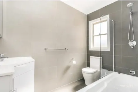 Property photo of 2 Luton Place Colyton NSW 2760
