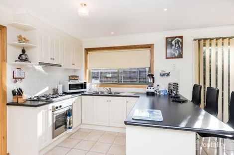Property photo of 3/21-23 Farnham Road Bayswater VIC 3153