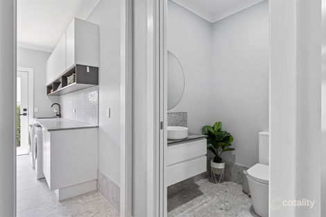 Property photo of 47 William Maker Drive Orange NSW 2800