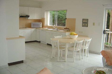Property photo of 4 Avalon Close Bossley Park NSW 2176