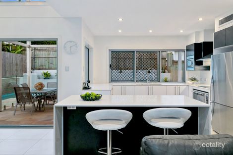 Property photo of 402A Chatsworth Road Coorparoo QLD 4151