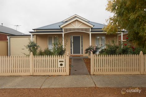 Property photo of 27 Studley Park Way Caroline Springs VIC 3023