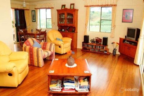 Property photo of 2 South Pacific Avenue Slade Point QLD 4740