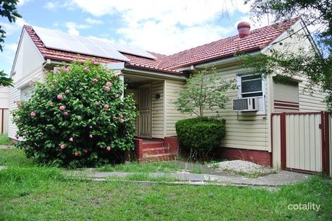 2 Murray St, Greenacre, NSW 2190