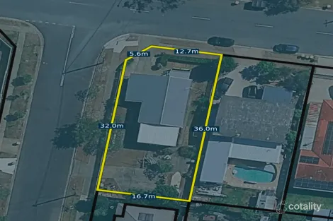 Property photo of 44 Coombabah Road Biggera Waters QLD 4216