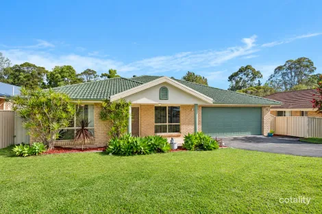 9 Emerald Dr, Meroo Meadow, NSW 2540