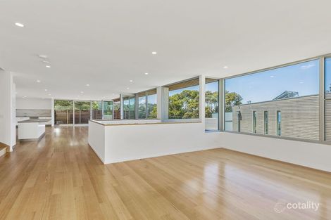 Property photo of 1/8 Hopetoun Terrace Lorne VIC 3232