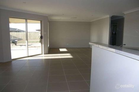 Property photo of 6 Rutland Place Marian QLD 4753