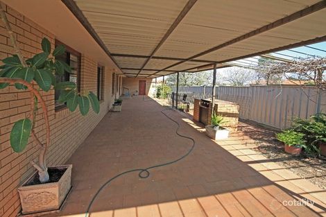 Property photo of 7 Frazer Avenue Peak Hill NSW 2869