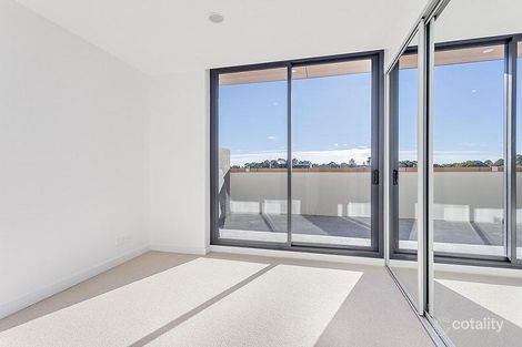 Property photo of 3G/16-22 Sturdee Parade Dee Why NSW 2099