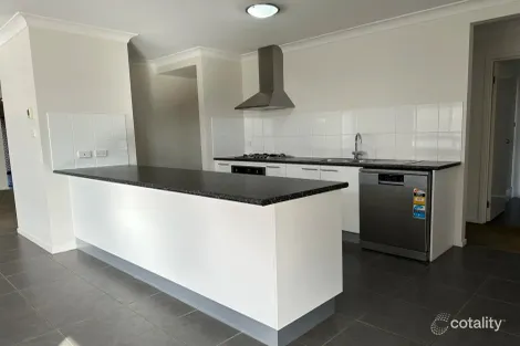 Property photo of 53 Molloy Drive Orange NSW 2800
