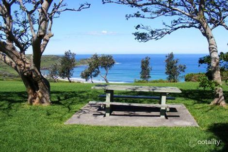 Property photo of 30 Stradbroke Avenue Shell Cove NSW 2529