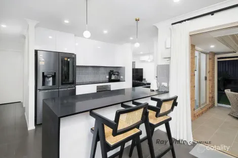 Property photo of 8 Murphy Street Calamvale QLD 4116