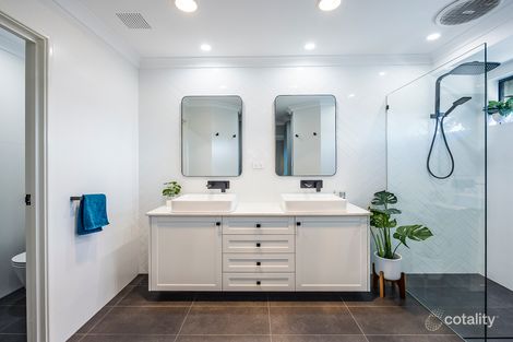 Property photo of 40 Westgrove Drive Ellenbrook WA 6069