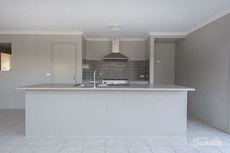 Property photo of 75 James Melrose Drive Brookfield VIC 3338