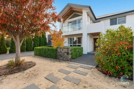 Property photo of 2 Denoon Street Forde ACT 2914