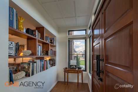 Property photo of 36 Connemara Drive Orange NSW 2800