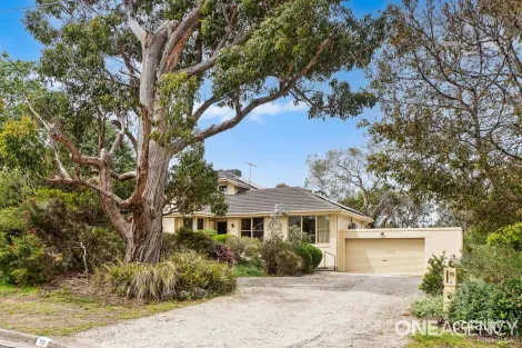 19 Bangalay Ave, Frankston South, VIC 3199