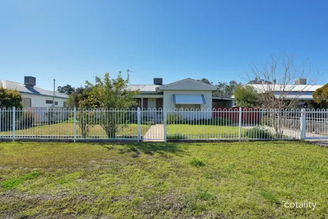 34 Glen St, Warren, NSW 2824