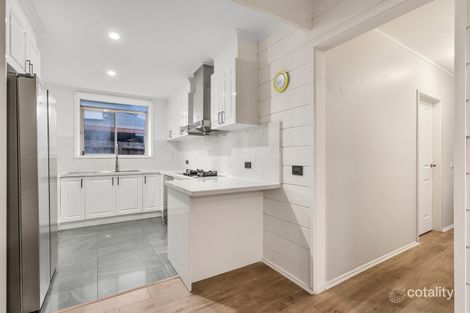 Property photo of 13 Gregory Crescent Mulgrave VIC 3170