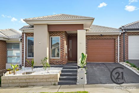 Property photo of 28 Lexington Parade Berwick VIC 3806