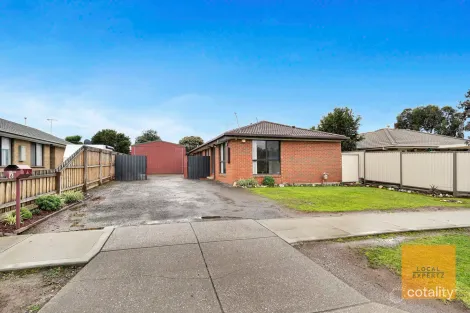 6 FROBISHER ST, MELTON, VIC 3337