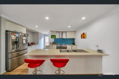 Property photo of 18 Burnett Way Clyde North VIC 3978