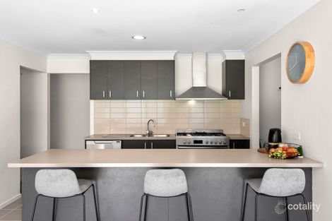 Property photo of 33 Mathieson Place Lara VIC 3212