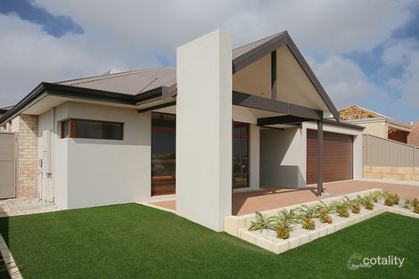 Property photo of 3 Spindrift Vista Glenfield WA 6532