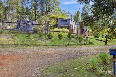36 Woods Point Rd, Marysville, VIC 3779