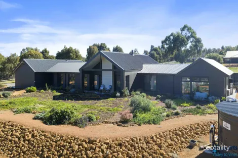Property photo of 76 Limousin Way Lower Chittering WA 6084