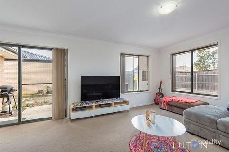 Property photo of 16 Ida Birchall Crescent Macgregor ACT 2615