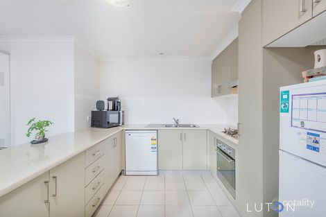 Property photo of 16 Ida Birchall Crescent Macgregor ACT 2615